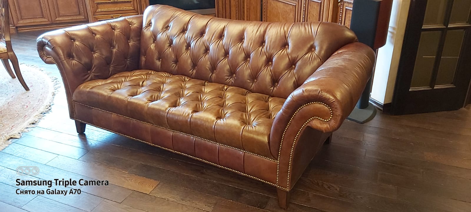 Перетяжка дивана. Ольховая